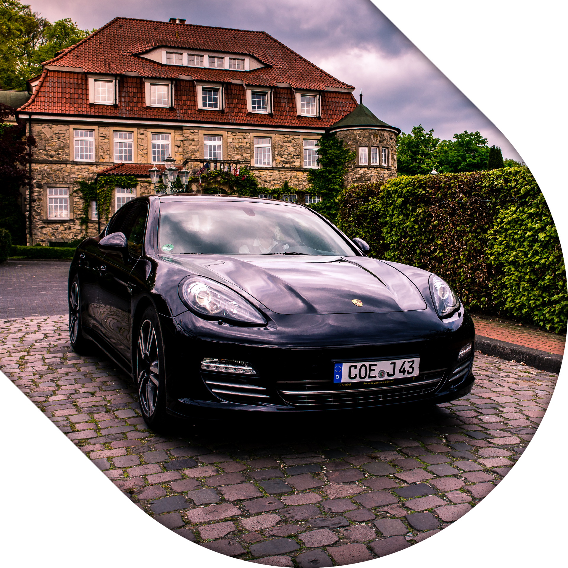 Der Porsche Panamera von Jowie Reisen.